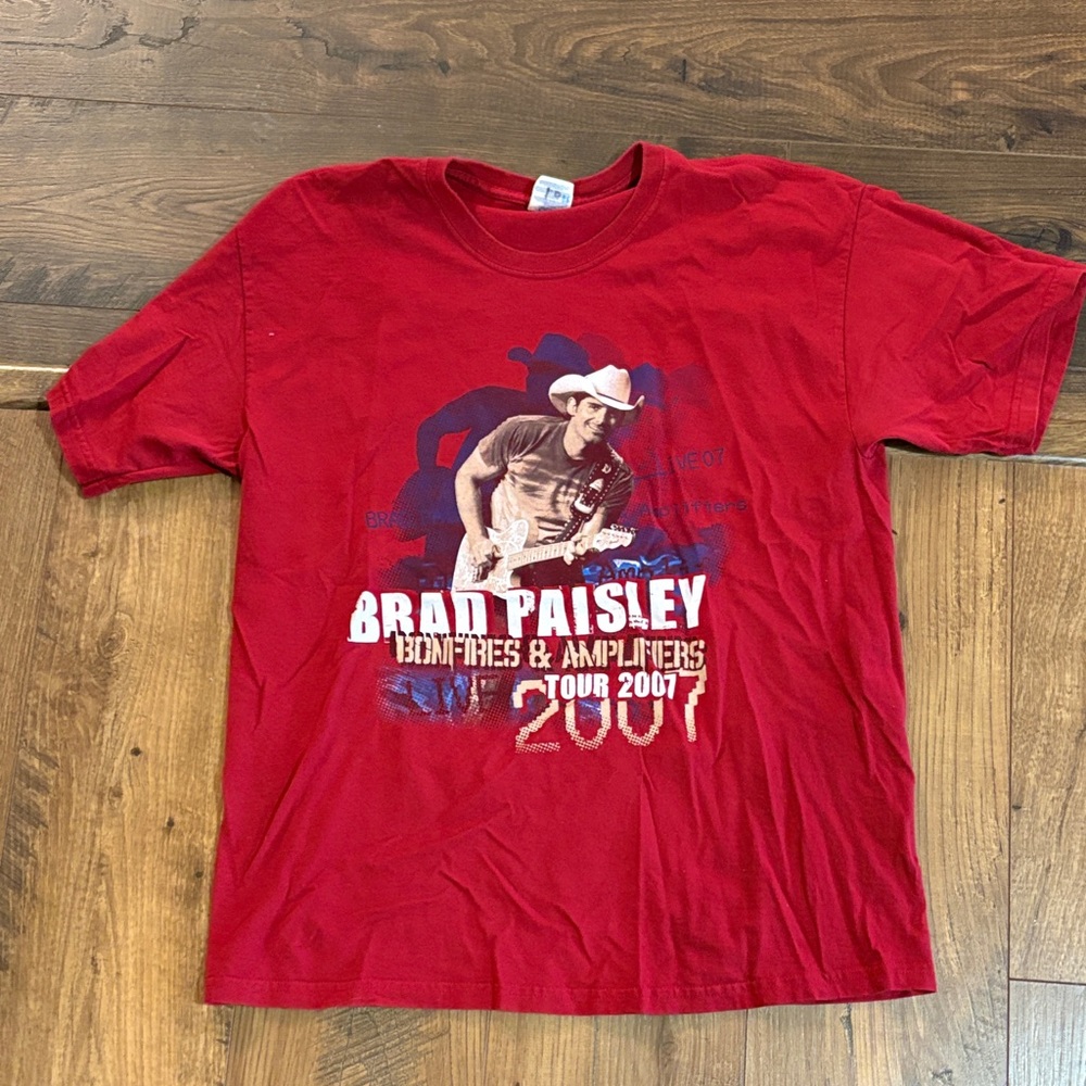 Red Brad Paisley Tour T-Shirt 2007